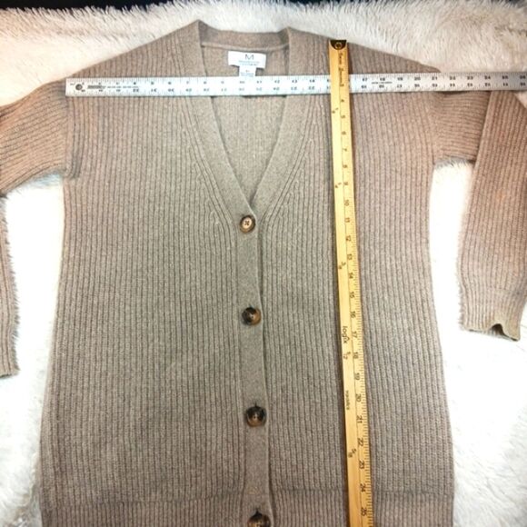 Magaschoni 100% Cashmere V-neck Button-Down Grannycore Cardiga Cream Women's XS. - Picture 6 of 10